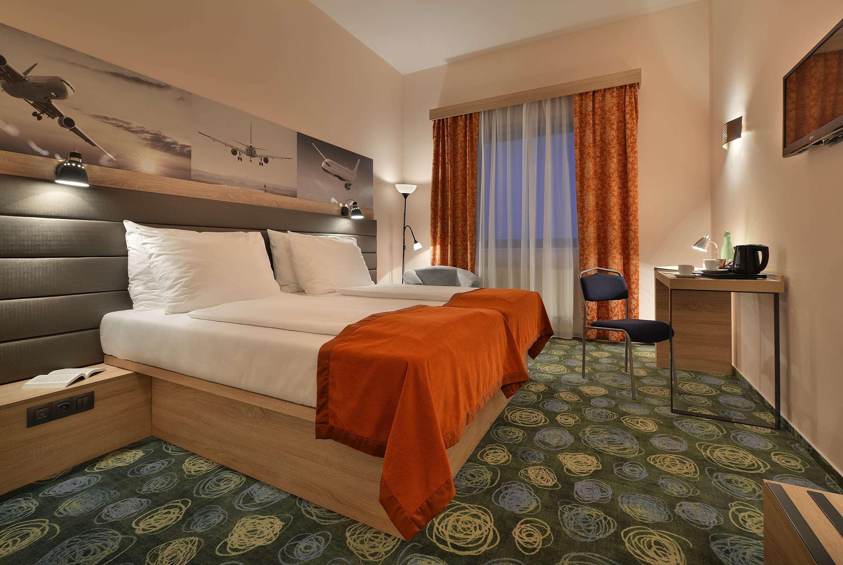 Ramada Airport Praag