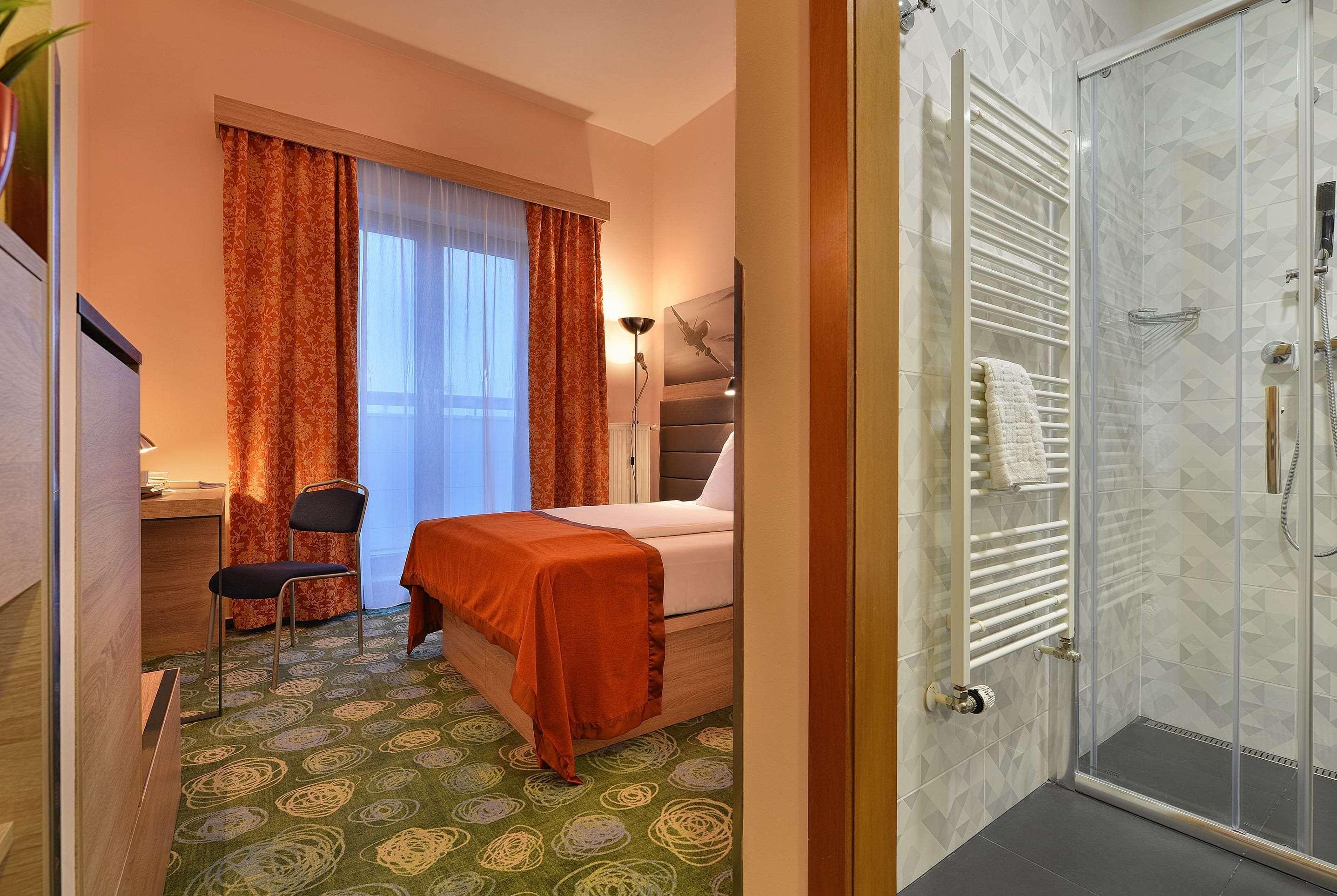 Ramada Airport Praag